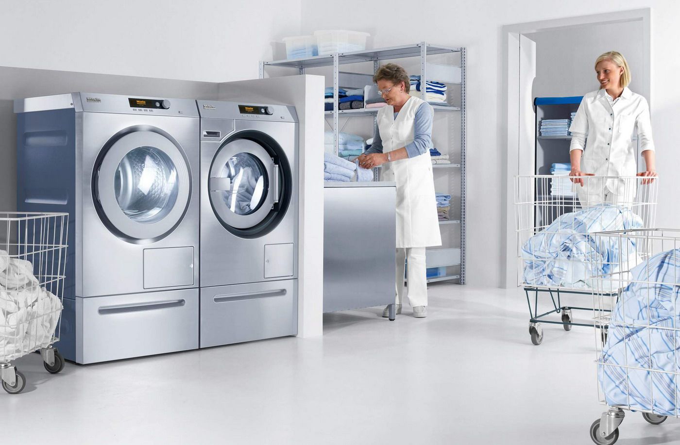 Применение моющих средств АиС на предприятиях химчистки и прачечных
